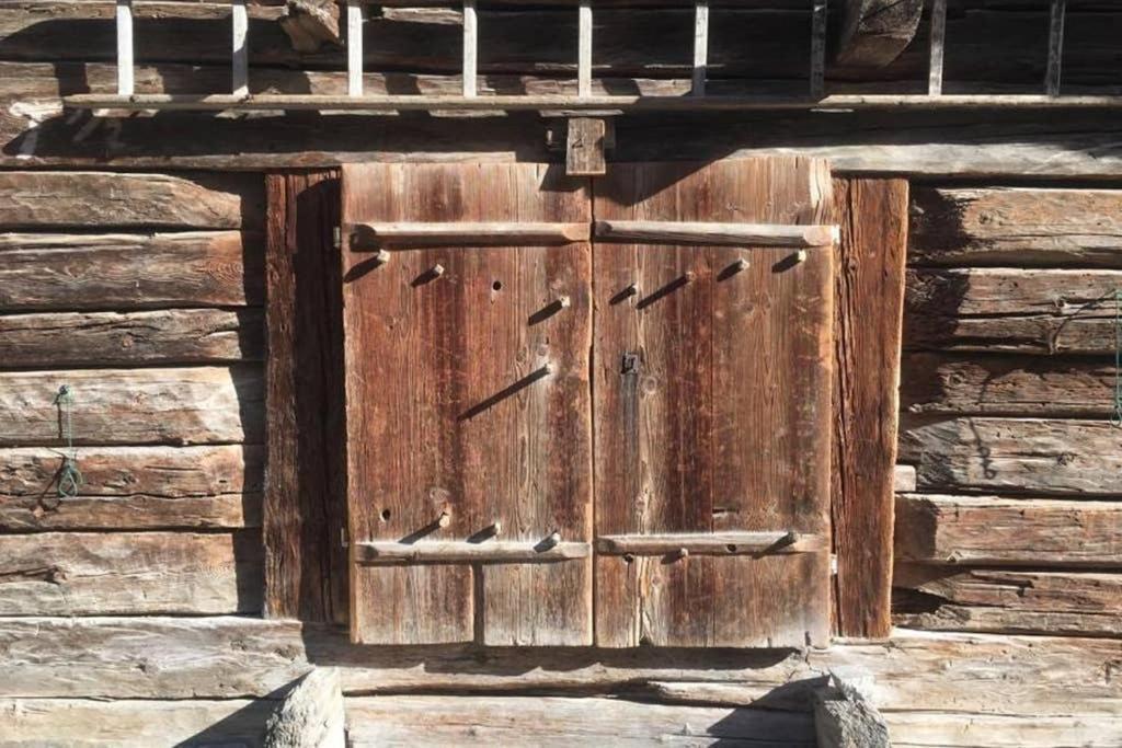 La Cabane De L'Homme Tranquille Le Tretien Екстериор снимка