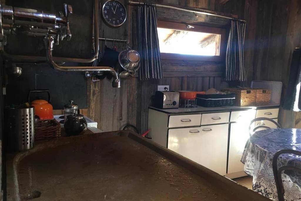 La Cabane De L'Homme Tranquille Le Tretien Екстериор снимка